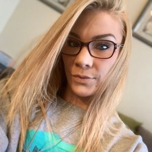 Meet your Posher, Ashlee